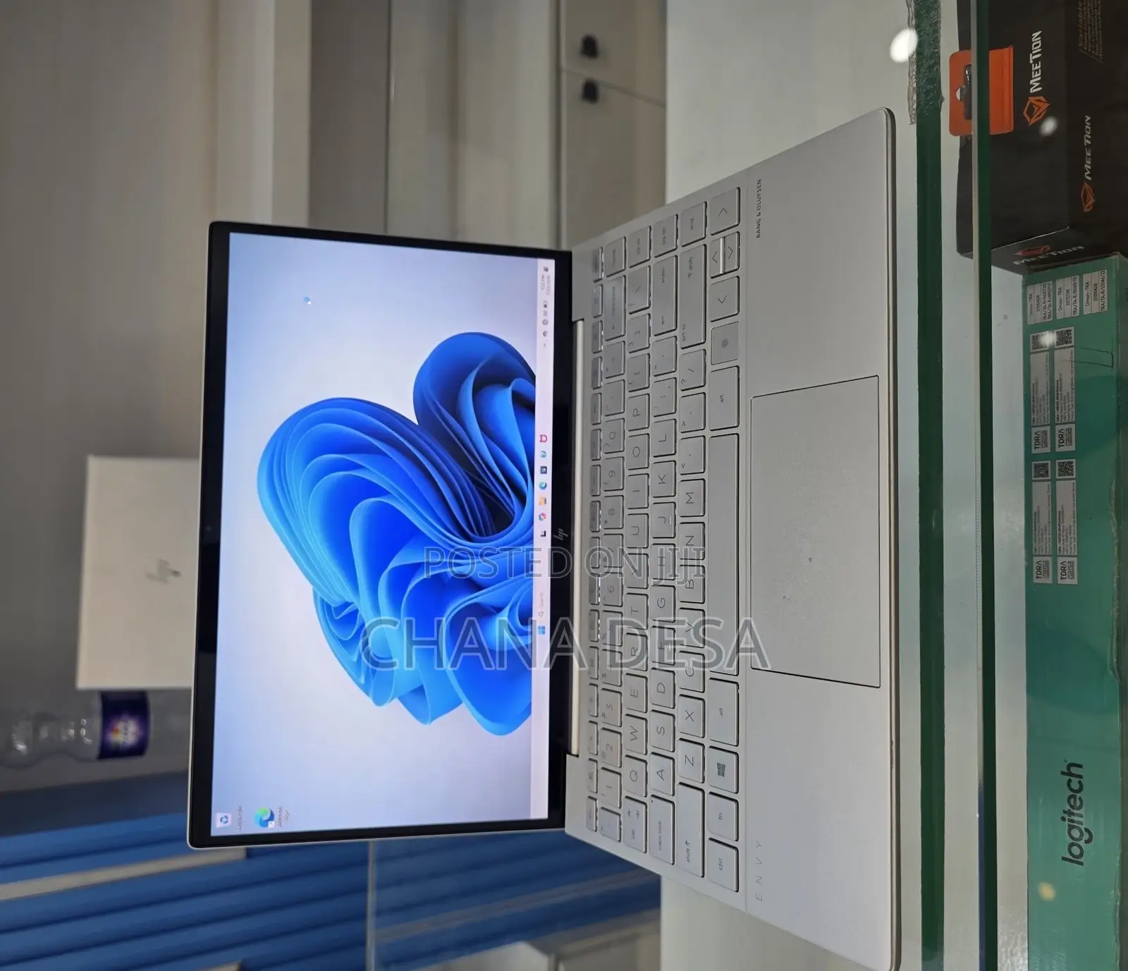 New Laptop HP Envy 13 16GB Intel Core i5 SSD 512GB