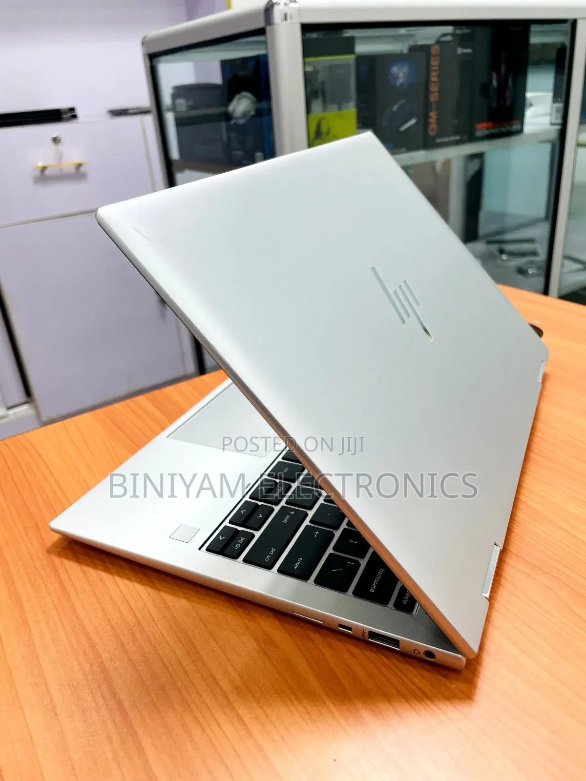 New Laptop HP Elite x360 830 G10 16GB Intel Core i5 SSD 512GB