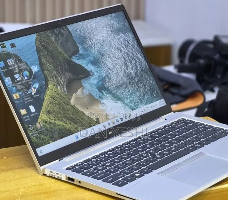 New Laptop HP EliteBook 840 G7 16GB Intel Core i5 SSD 512GB