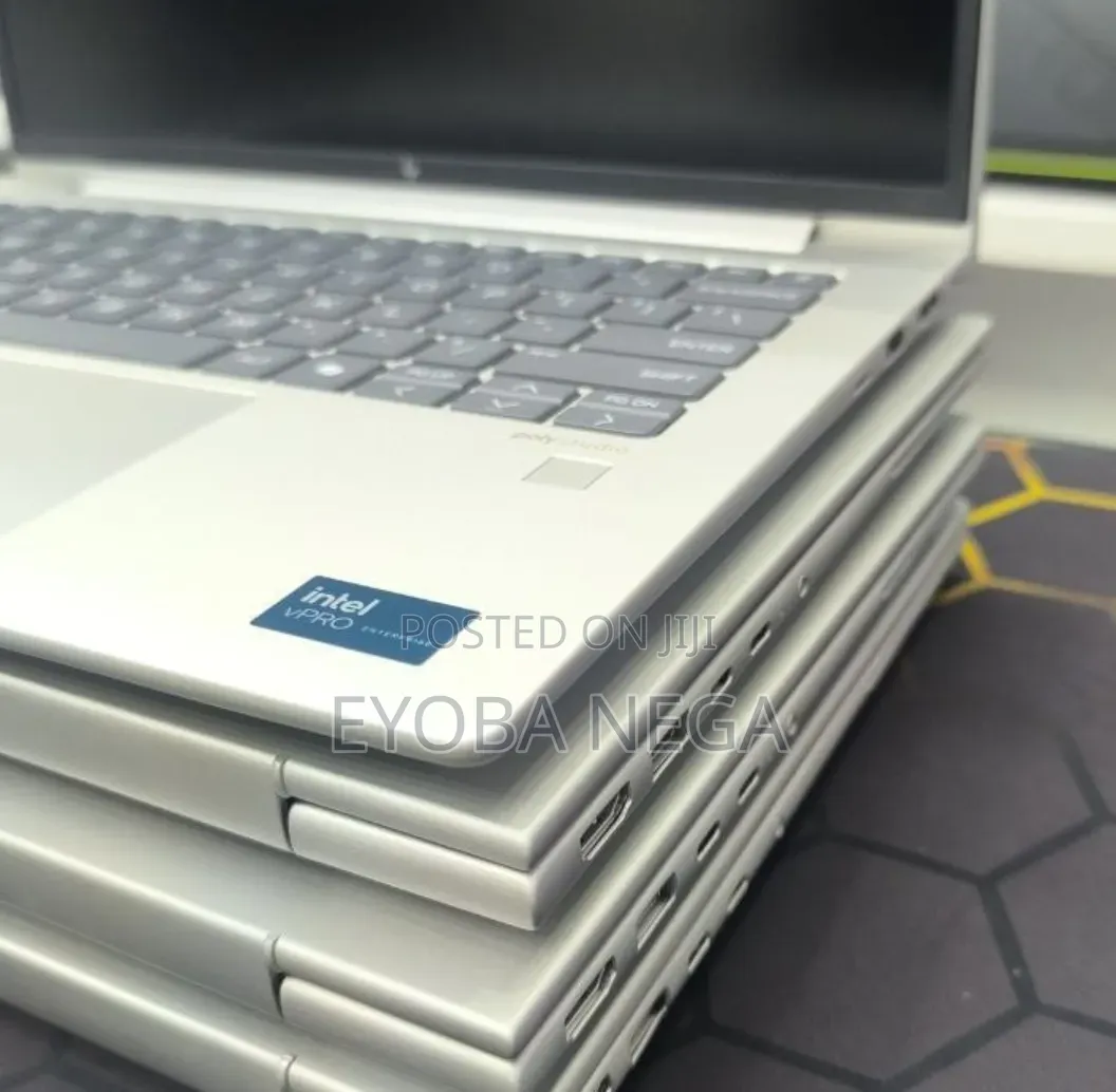 New Laptop HP EliteBook 640 G11 16GB Intel Core Ultra 7 SSD 512GB