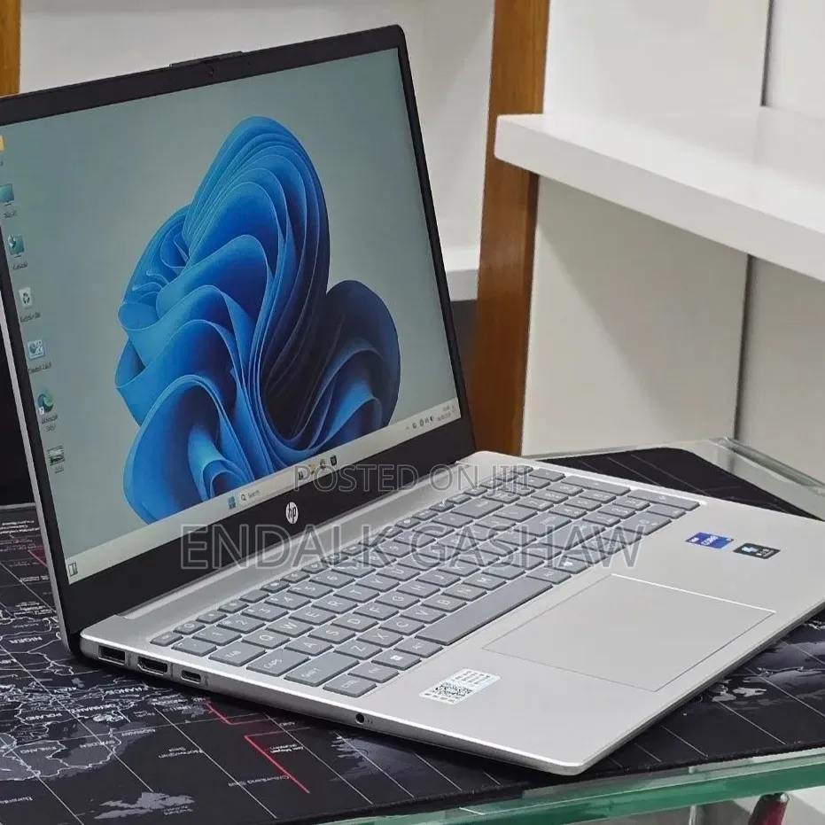 New Laptop HP Stream Notebook 16GB Intel Core i7 SSD 1T