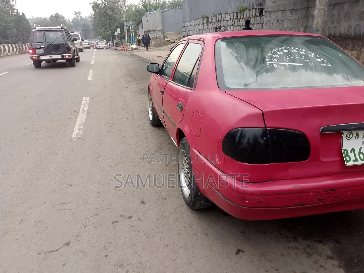 Toyota Corolla 2000 Red