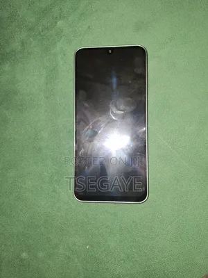 Samsung Galaxy M16 128 GB Gray