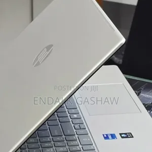 New Laptop HP Stream Notebook 16GB Intel Core i7 SSD 1T