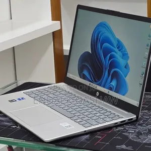 New Laptop HP Stream Notebook 16GB Intel Core i7 SSD 1T
