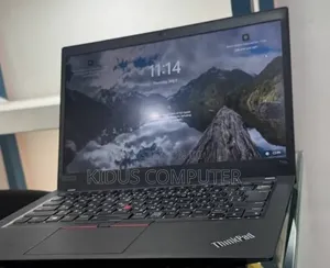 New Laptop Lenovo ThinkPad 2 8GB AMD Ryzen 5 SSD 256GB