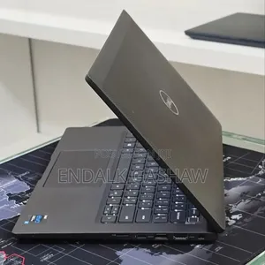 New Laptop Dell Latitude 7420 16GB Intel Core i5 SSD 512GB