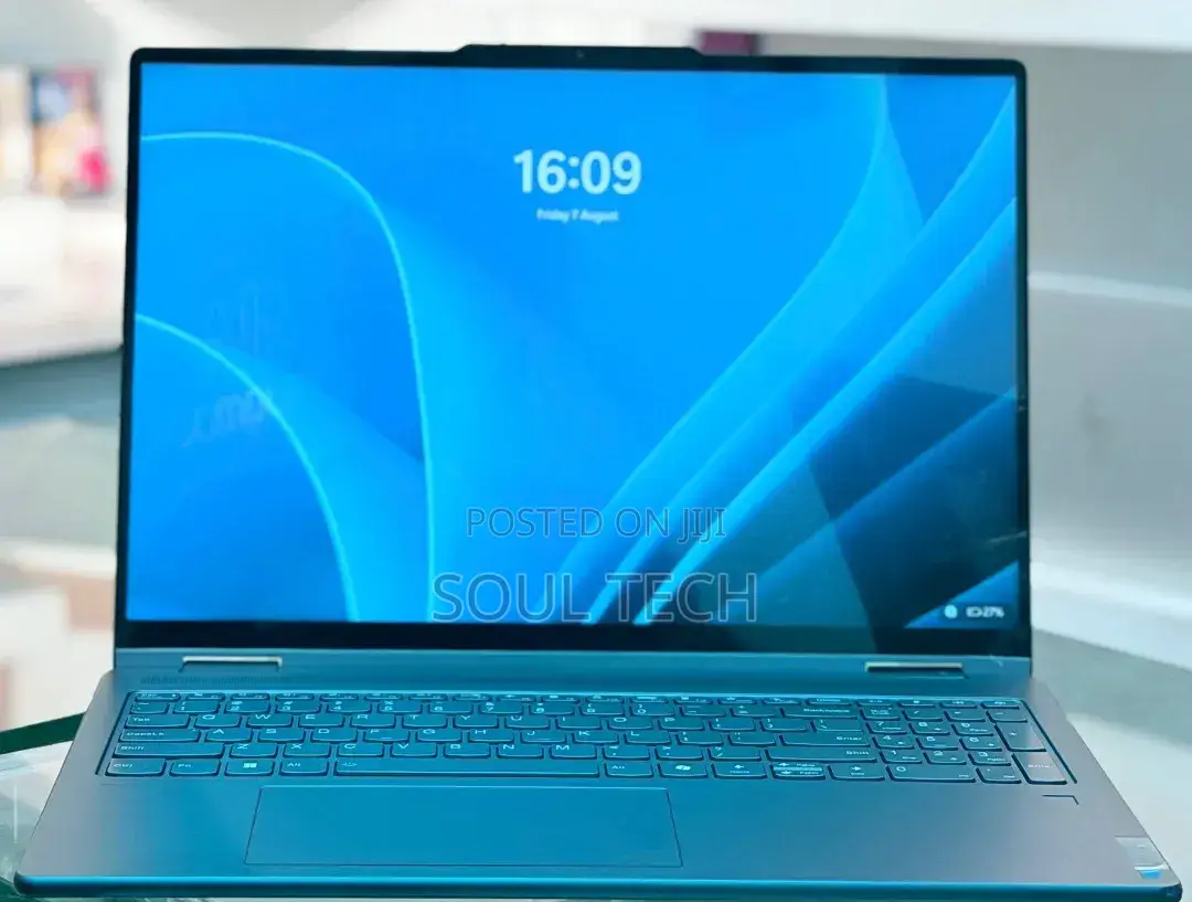 New Laptop Lenovo Yoga 7i 16GB Intel Core Ultra 7 SSD 512GB