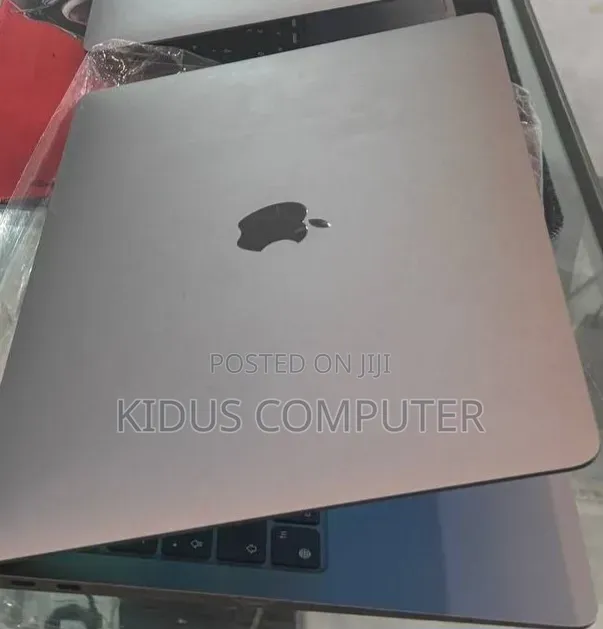 New Laptop Apple MacBook Air 2020 M1 8GB Apple M1 SSD 256GB