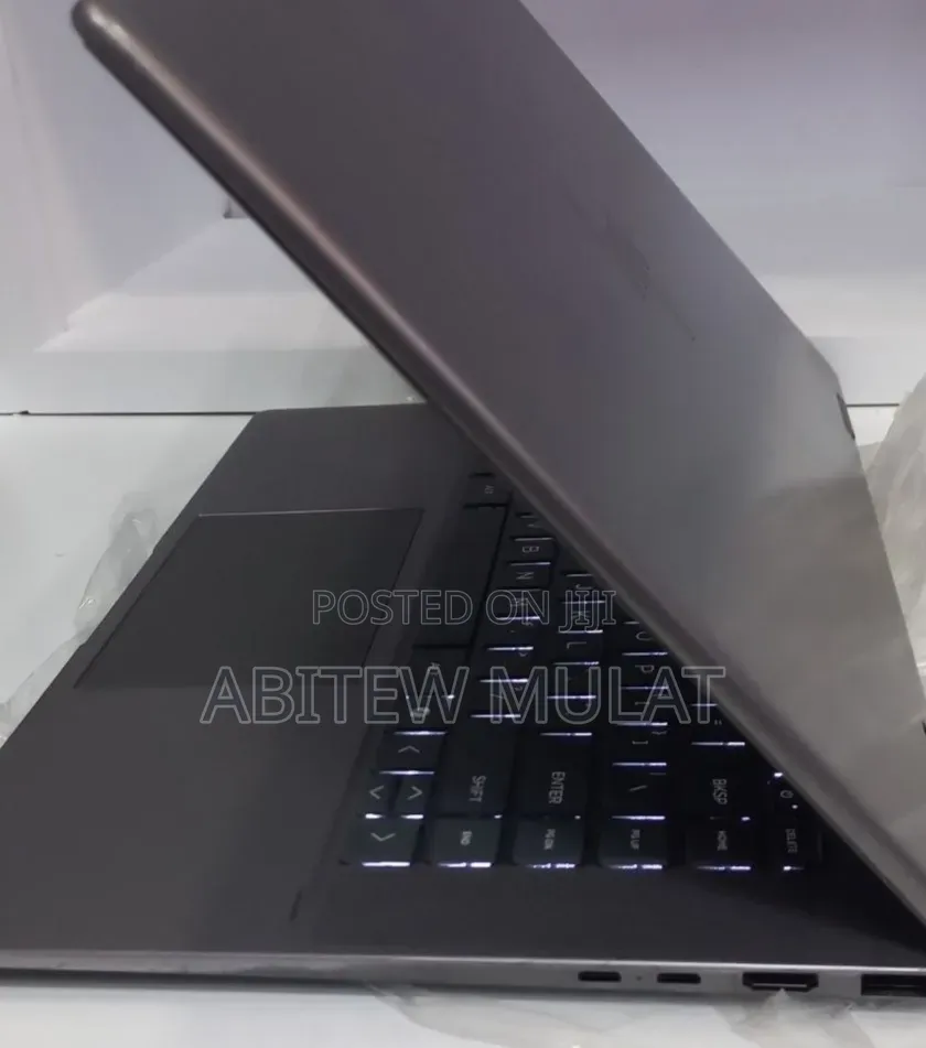 New Laptop HP Envy x360 16GB Intel Core Ultra 7 SSD 512GB