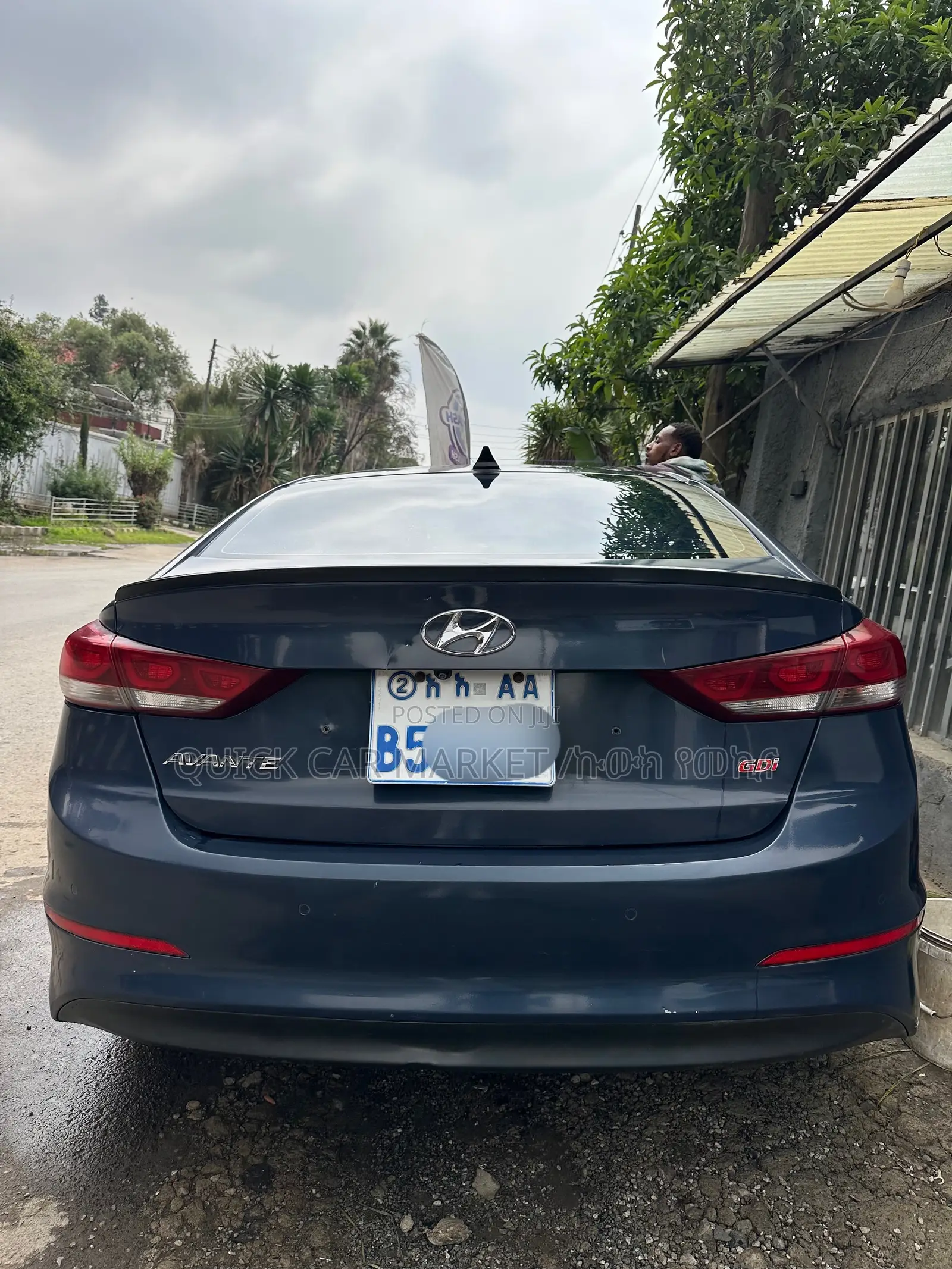 Hyundai Avante 2016 Blue