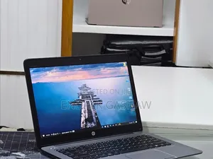 New Laptop HP EliteBook Folio 1040 G2 4GB Intel Core i5 SSD 256GB