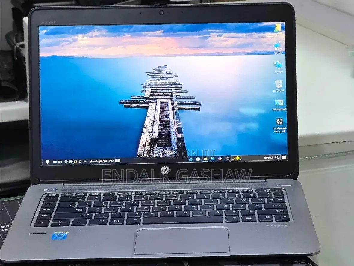 New Laptop HP EliteBook Folio 1040 G2 4GB Intel Core i5 SSD 256GB