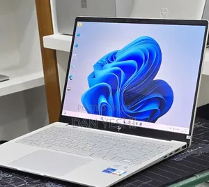 New Laptop HP Pavilion 15 16GB Intel Core i5 SSD 1T