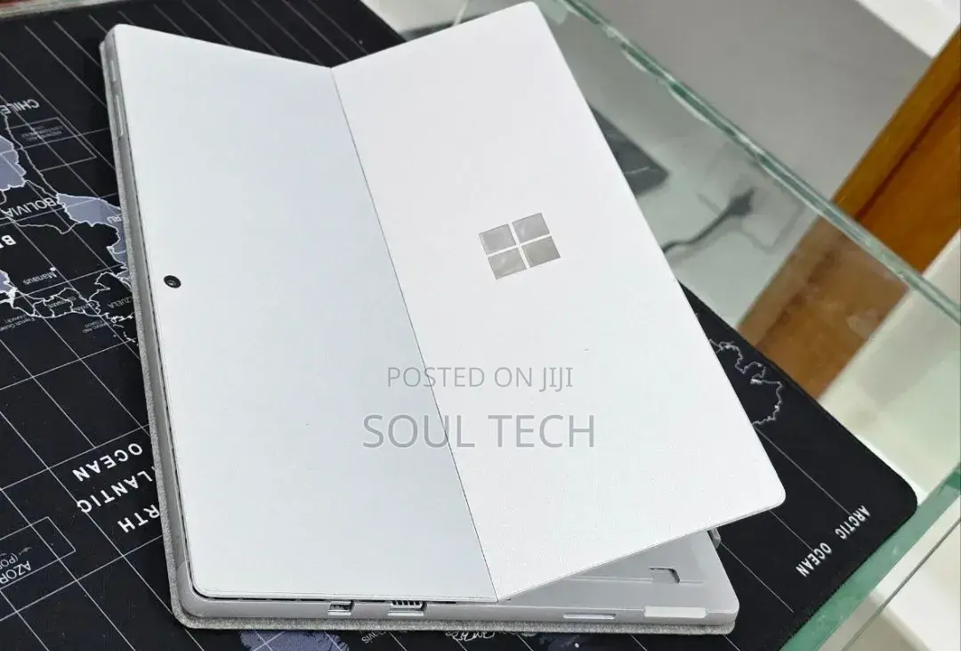 New Laptop Microsoft Surface Pro 6 8GB Intel Core i5 SSD 256GB