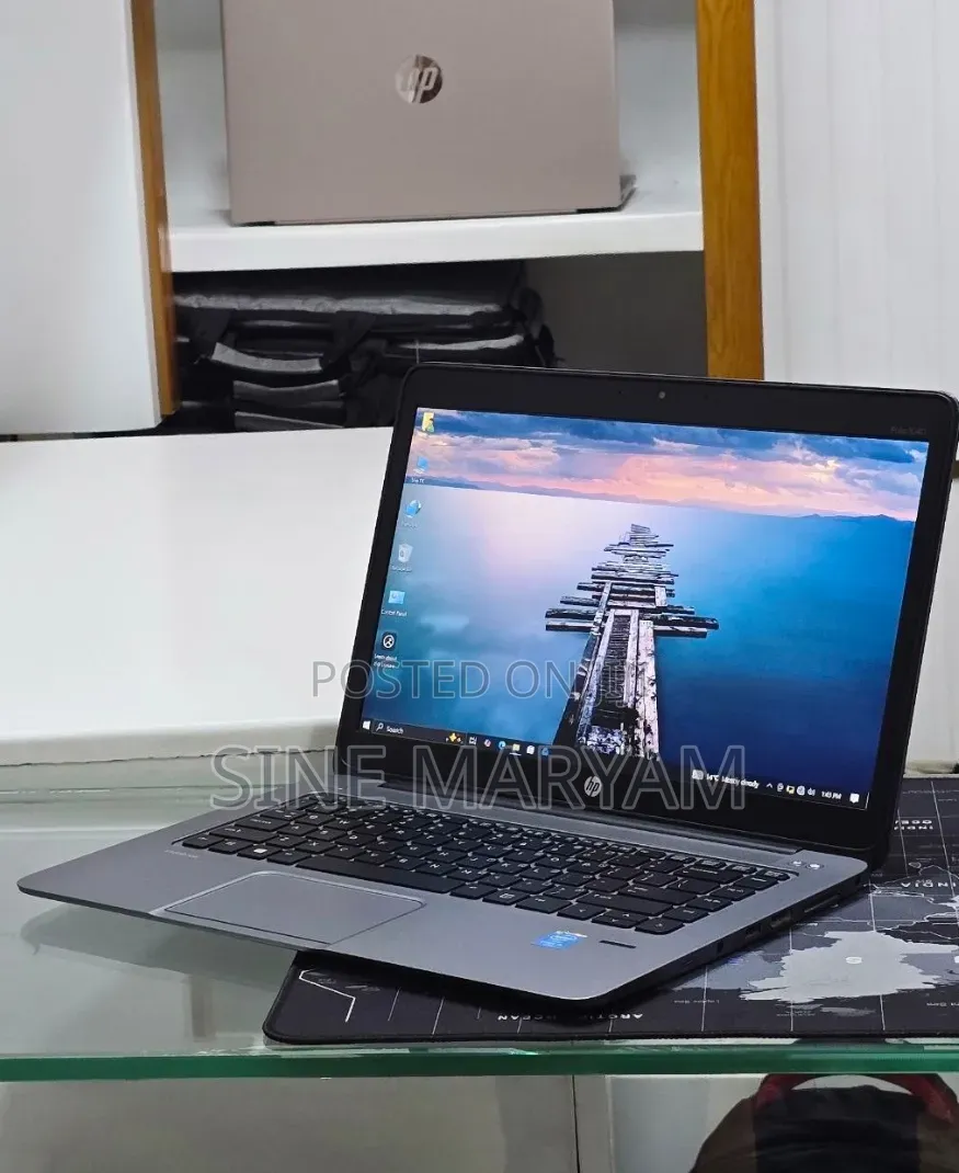 New Laptop HP EliteBook Folio 1040 G3 8GB Intel Core i5 SSD 256GB