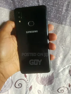 New Samsung Galaxy A10s 32 GB Black