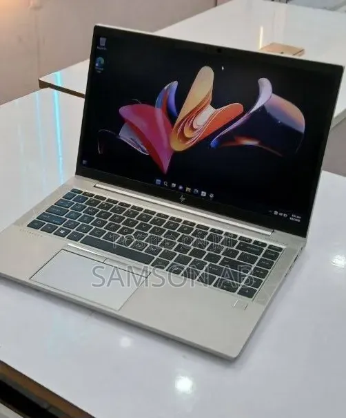 New Laptop HP EliteBook 840 G7 16GB Intel Core i5 SSD 512GB