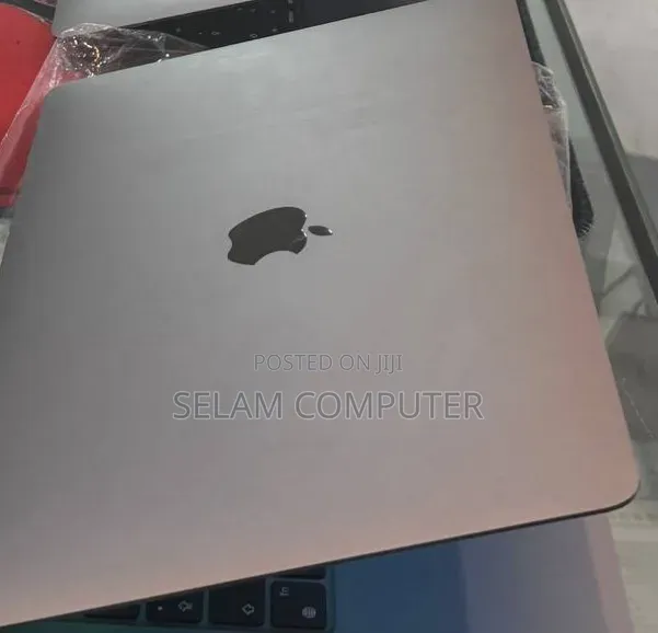 New Laptop Apple MacBook Air 2020 M1 8GB Apple M1 SSD 256GB