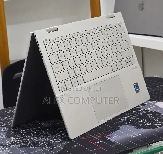 New Laptop HP Envy x360 16GB Intel Core i7 SSD 512GB