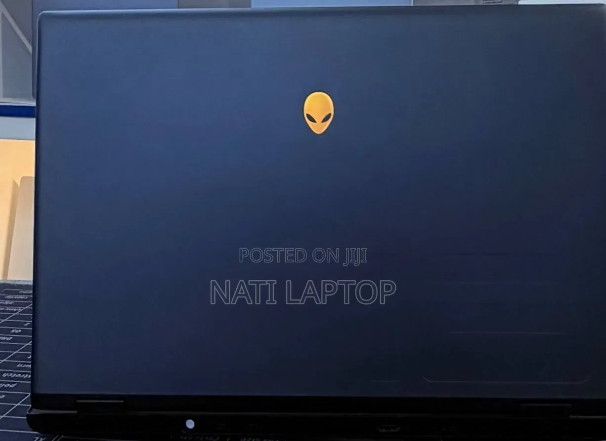 New Laptop Alienware 16GB Intel Core Ultra 5 SSD 1T