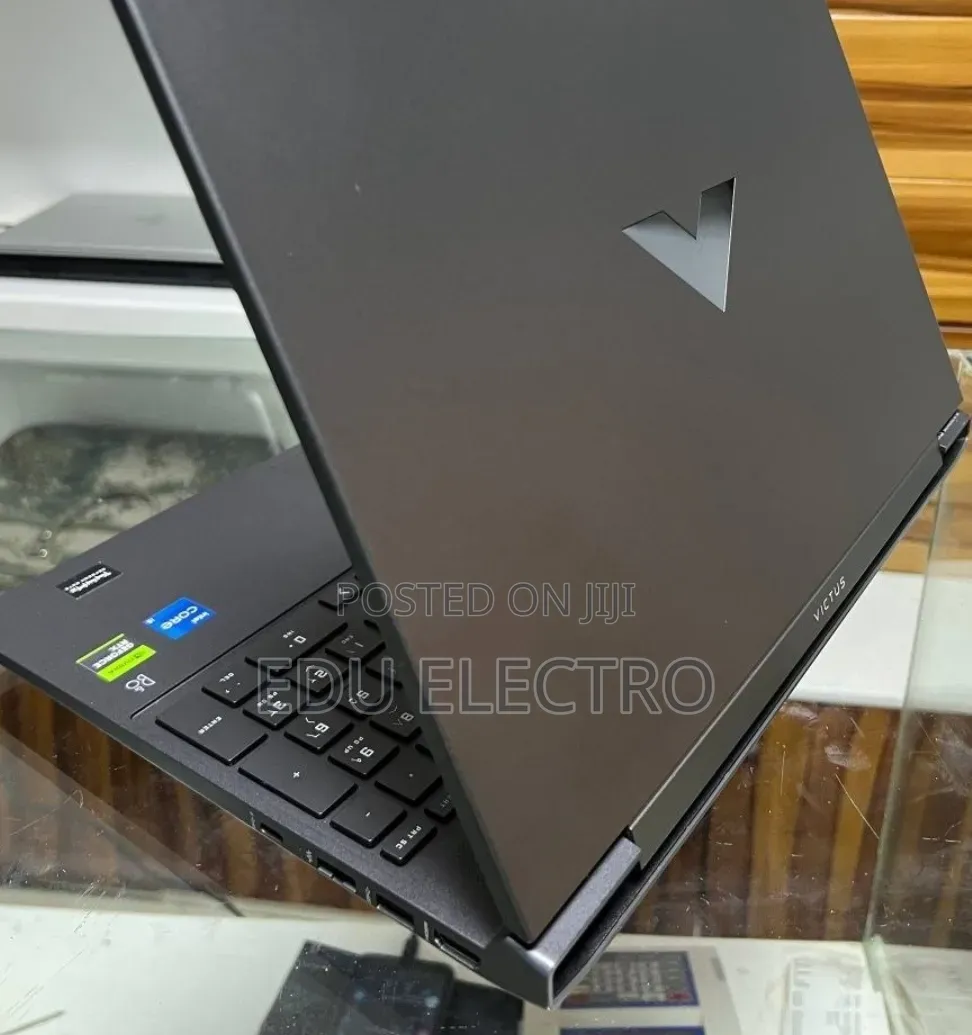 New Laptop HP Victus 15 16GB Intel Core i5 SSD 512GB