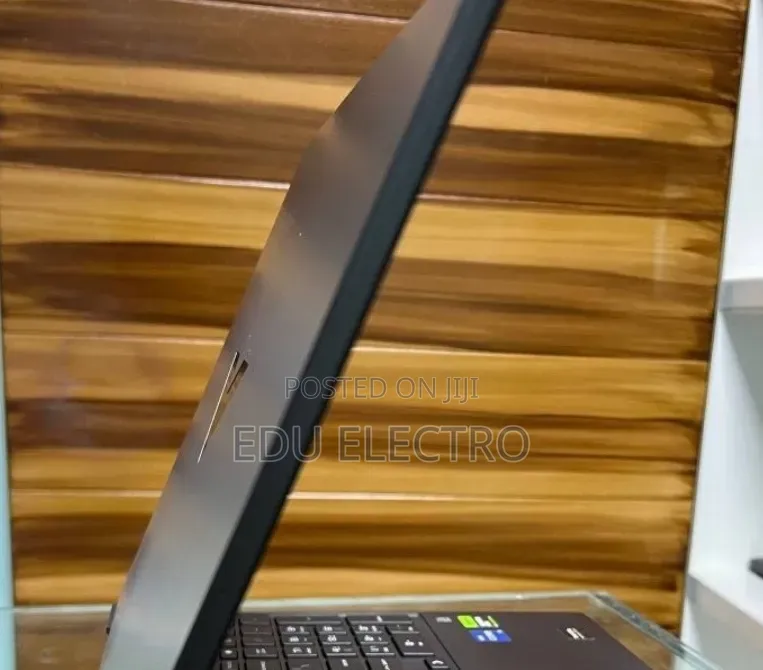 New Laptop HP Victus 15 16GB Intel Core i5 SSD 512GB