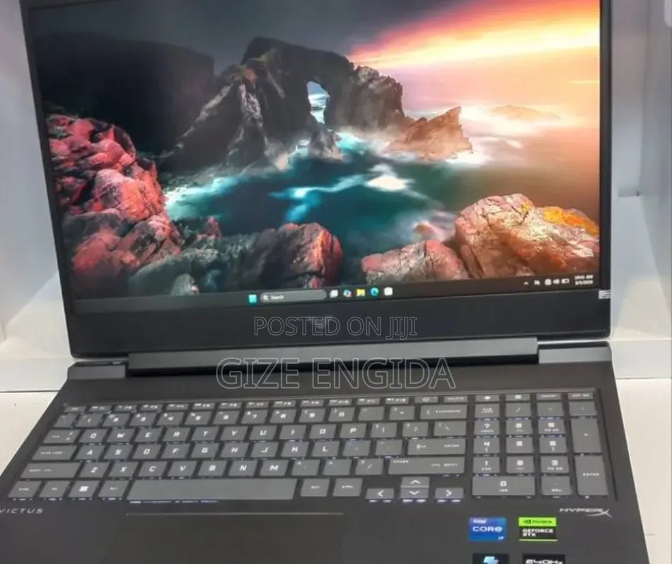 New Laptop HP Victus 16 16GB Intel Core i7 SSD 512GB