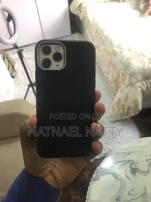 Apple iPhone 11 Pro Max 64 GB White