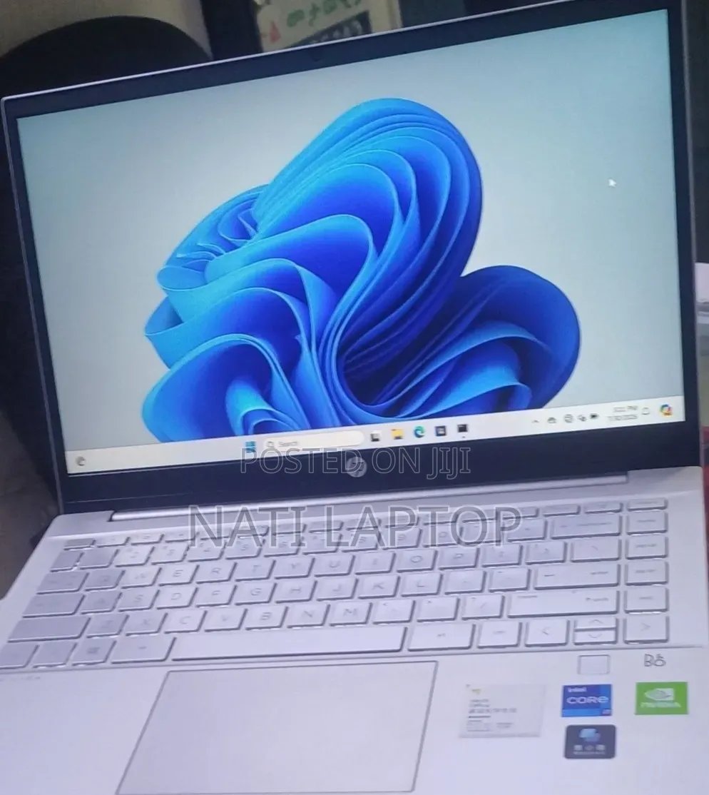 New Laptop HP Pavilion 14 16GB Intel Core i5 SSD 512GB