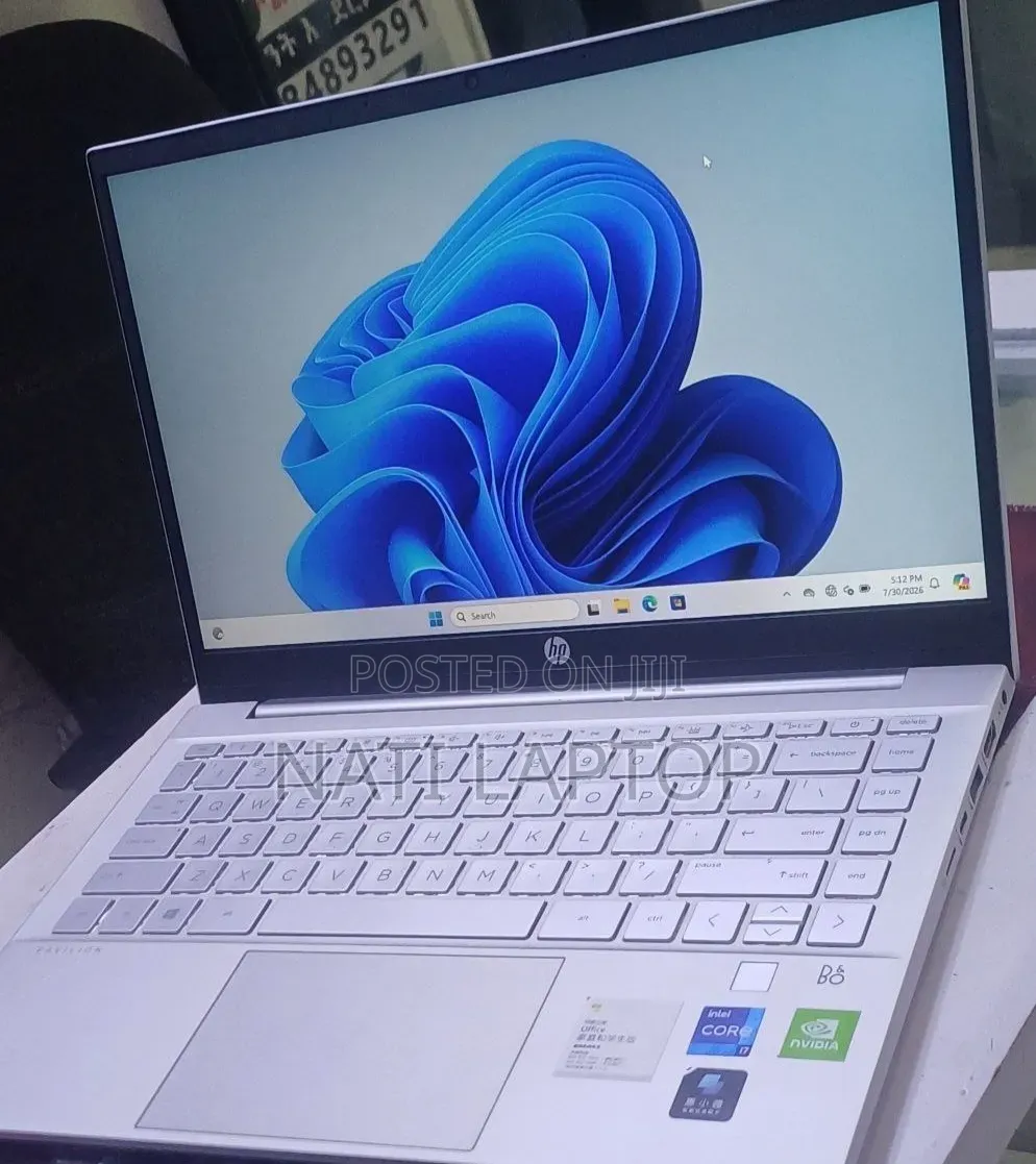 New Laptop HP Pavilion 14 16GB Intel Core i5 SSD 512GB