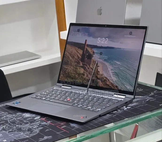 New Laptop Lenovo ThinkPad X1 Yoga 16GB Intel Core i5 SSD 512GB