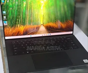 New Laptop Dell XPS 15 16GB Intel Core i7 SSD 512GB