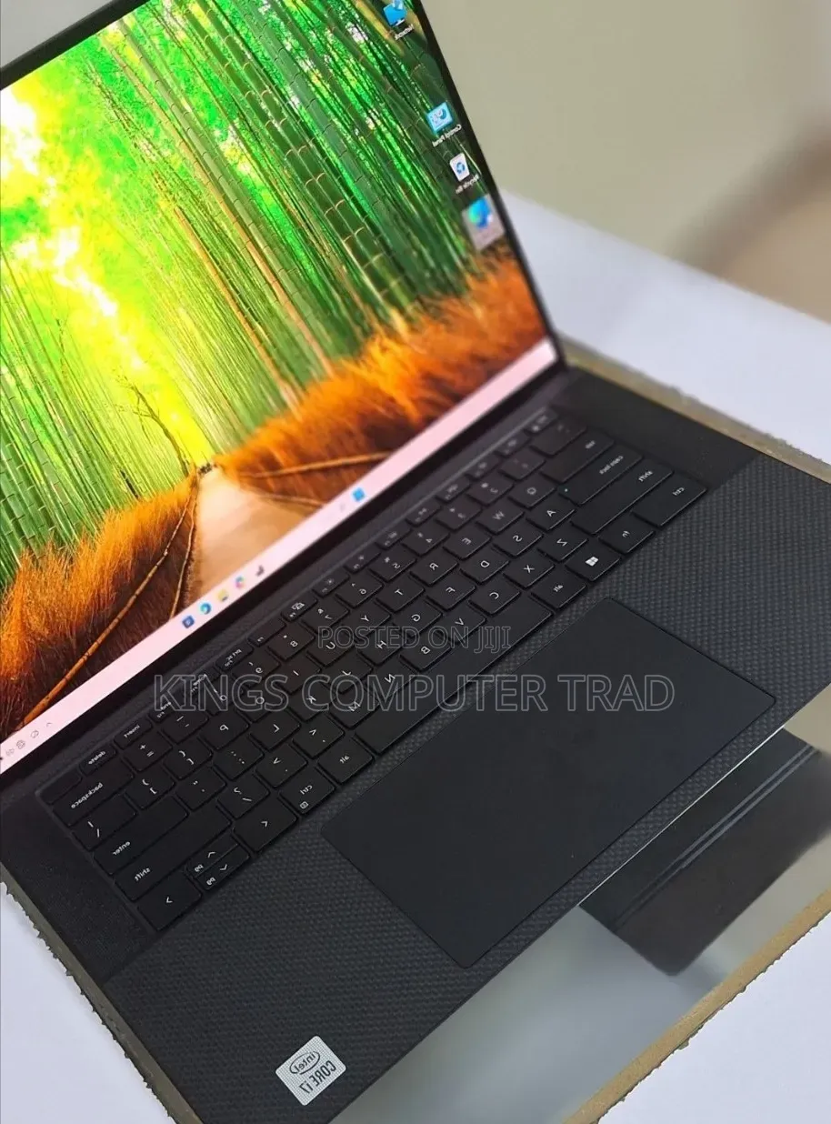 New Laptop Dell XPS 15 16GB Intel Core i7 SSD 512GB