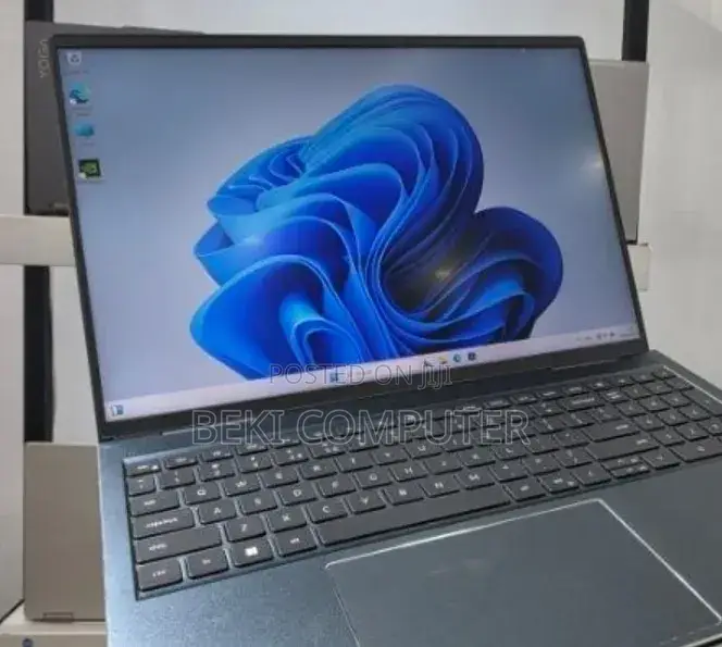New Laptop Dell Inspiron 15 16GB Intel Core i7 SSD 512GB