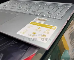 New Laptop Asus Vivobook 15 16GB AMD Ryzen 7 SSD 512GB