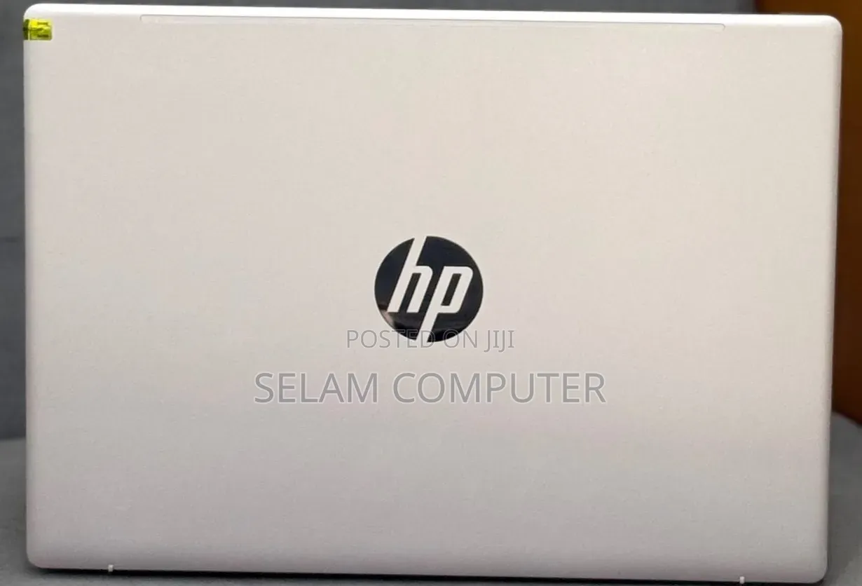 New Laptop HP Pavilion 15 16GB Intel Core i5 SSHD (Hybrid) 512GB