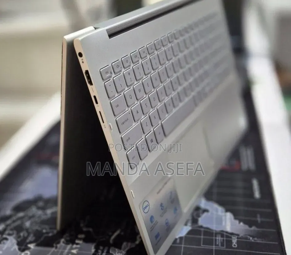 New Laptop Dell Inspiron 15 8GB Intel Core i5 SSD 256GB