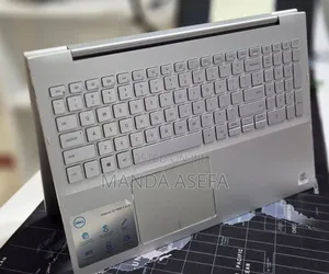 New Laptop Dell Inspiron 15 8GB Intel Core i5 SSD 256GB