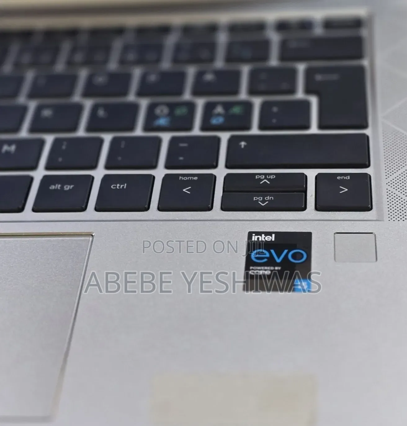 New Laptop HP EliteBook 830 G8 16GB Intel Core i5 SSD 512GB
