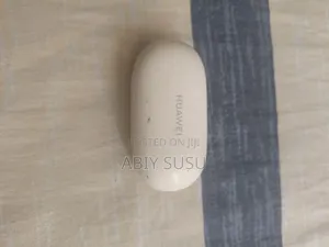 Huawei FreeBuds SE