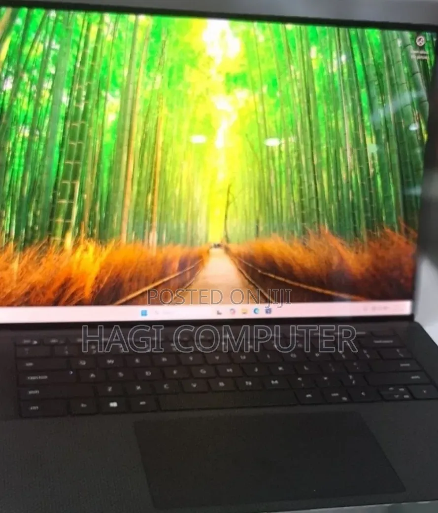 New Laptop Dell XPS 15 16GB Intel Core i7 SSD 512GB