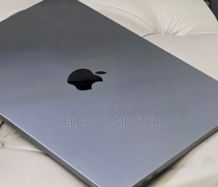 New Laptop Apple MacBook Air 2023 M2 8GB Apple M2 SSD 512GB