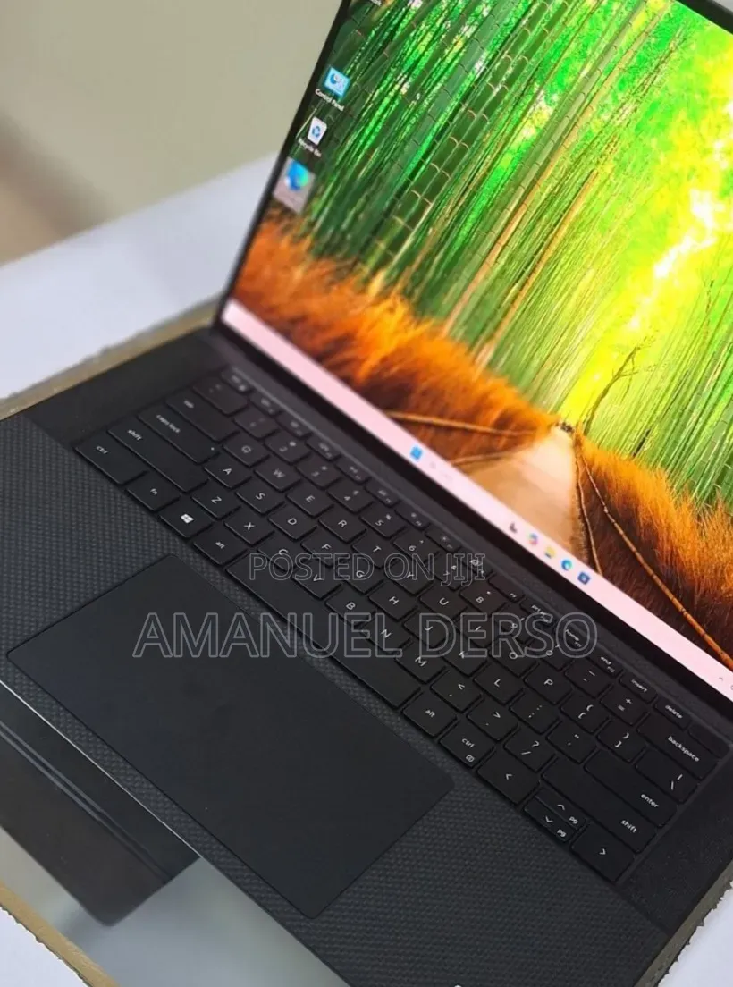 New Laptop Dell XPS 15 16GB Intel Core i7 SSD 512GB
