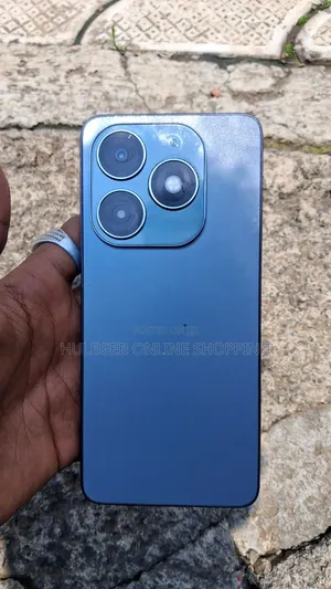 New Tecno Spark 20 128 GB Blue