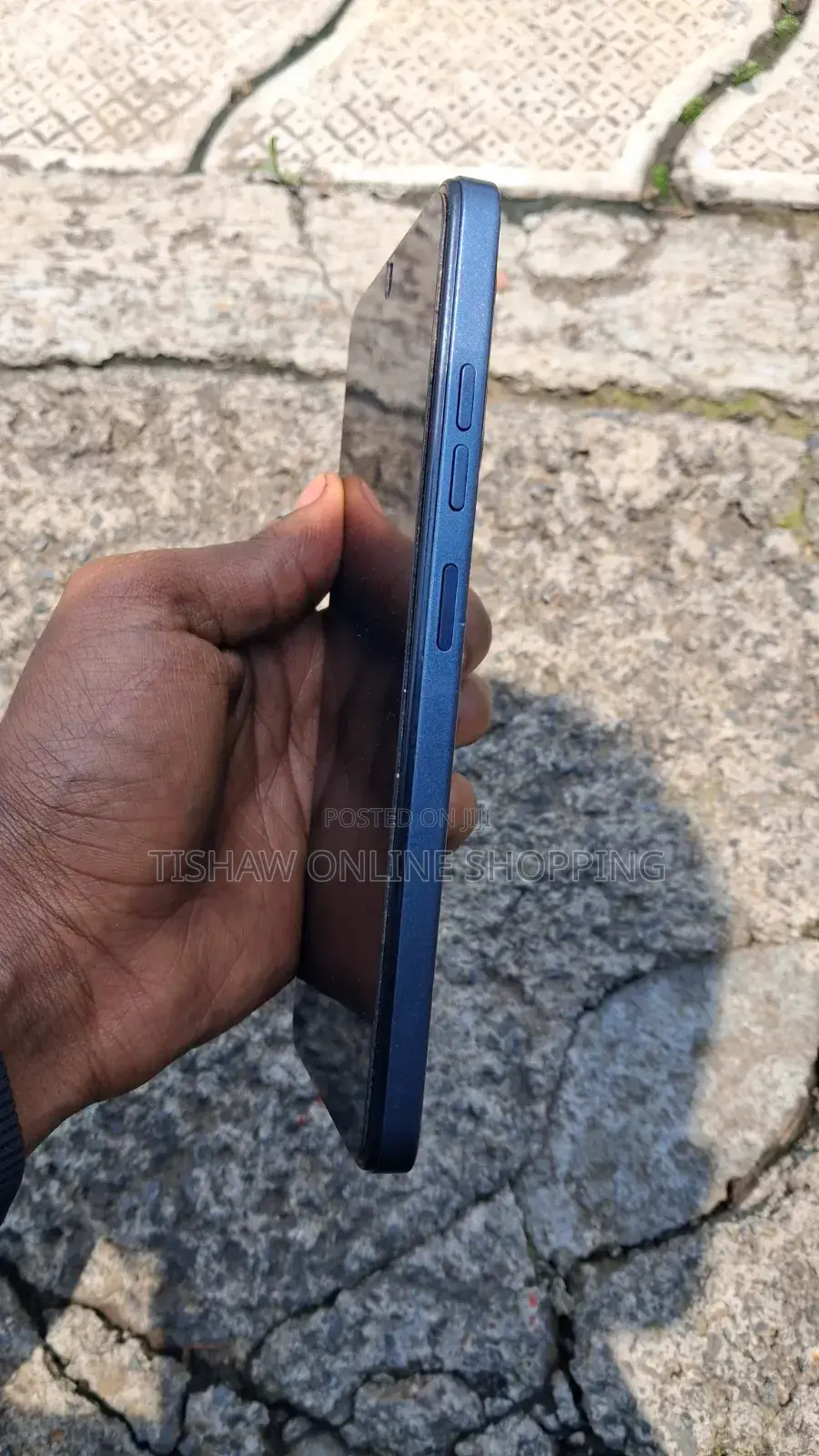 New Tecno Spark 20 128 GB Blue