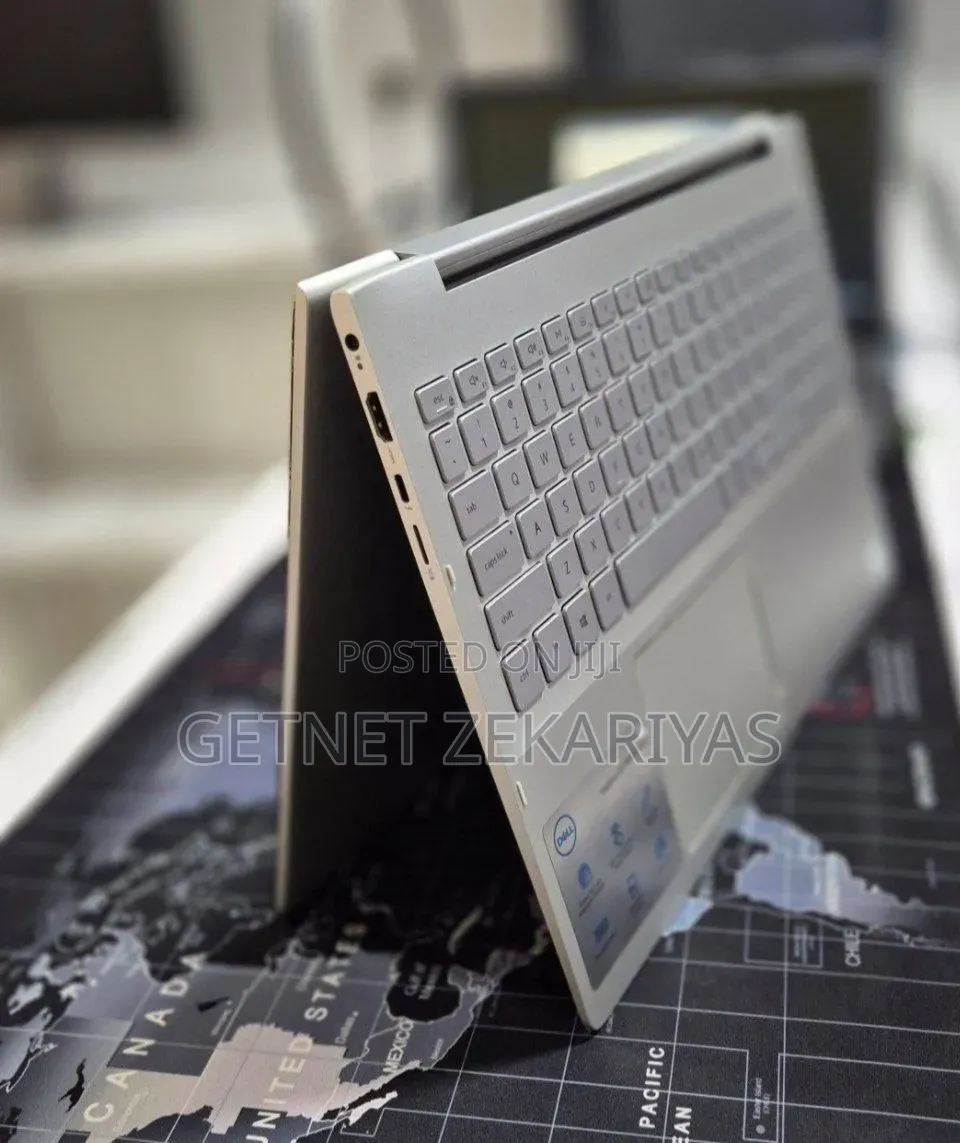 New Laptop Dell Inspiron 15 8GB Intel Core i5 SSD 256GB