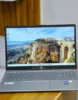 New Laptop HP Stream Notebook 16GB Intel Core i7 SSD 1T