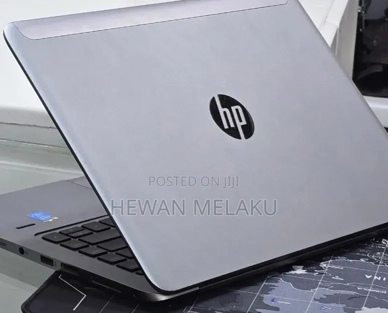 New Laptop HP EliteBook Folio 1040 G2 4GB Intel Core i5 SSD 256GB
