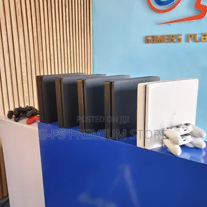 G-Ps STORE | PlayStation 4 Slim | Dubai Used | 2 Original Joystick